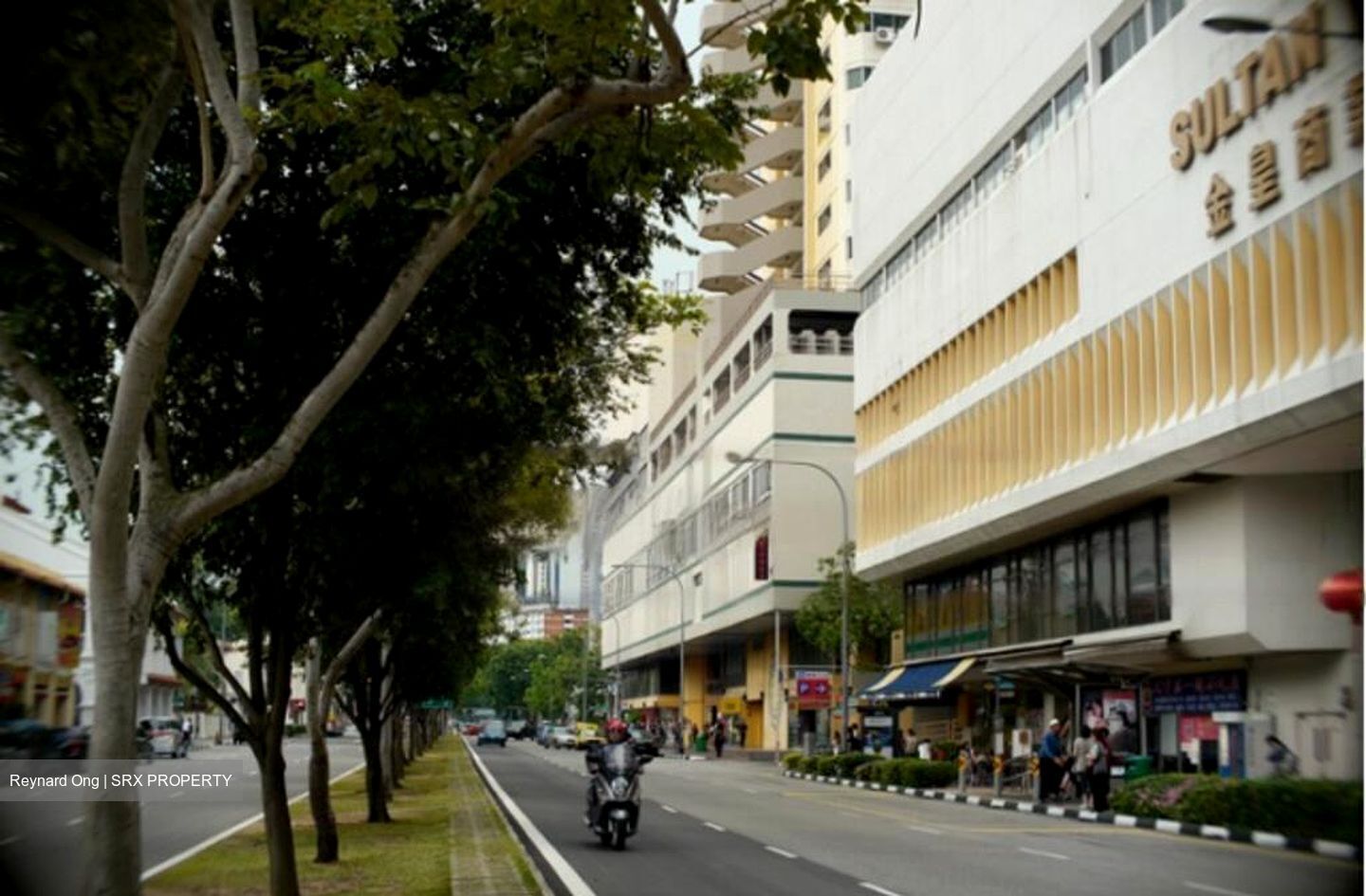 Golden Sultan Plaza (D7), Retail #460156551